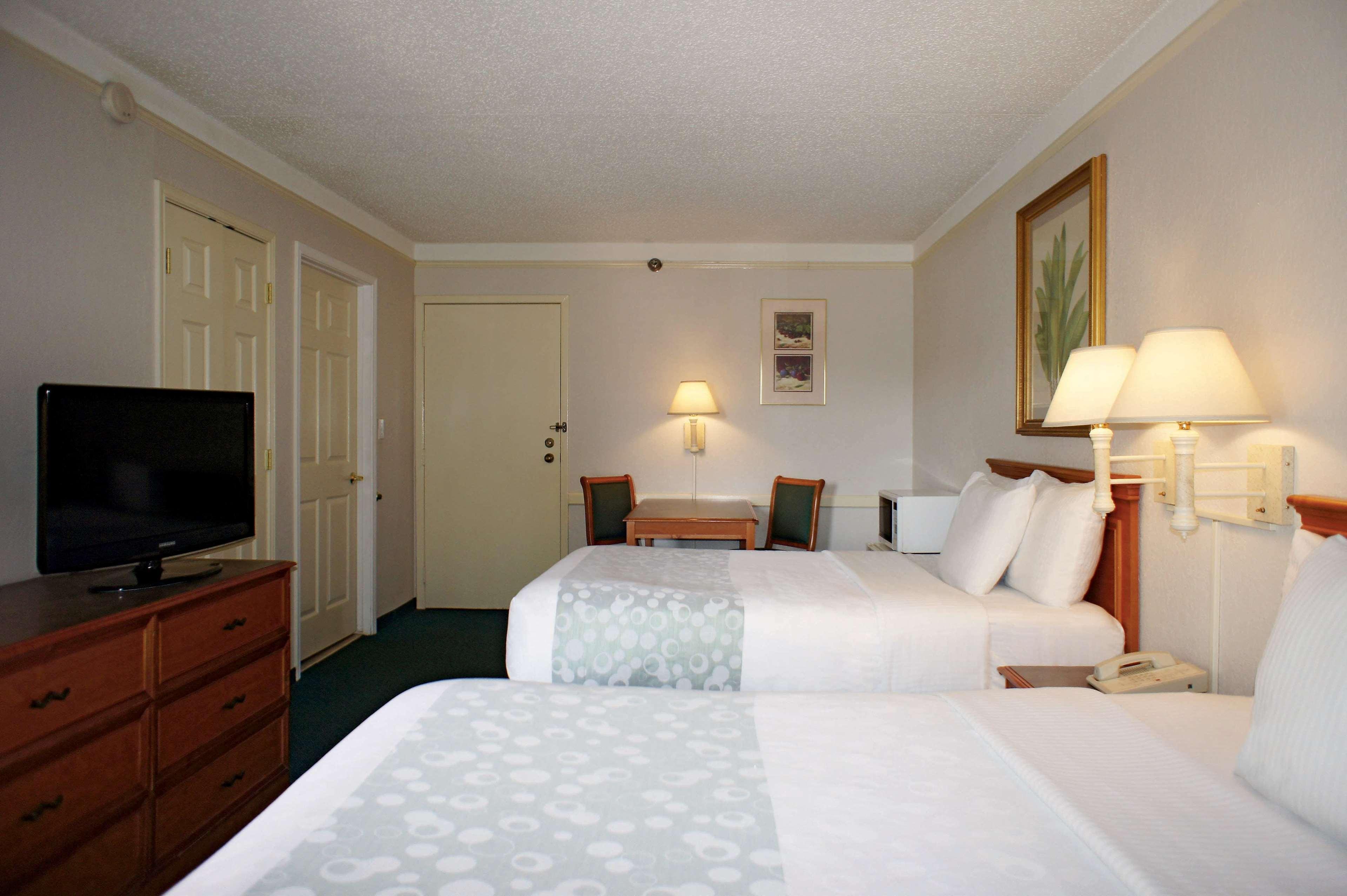 La Quinta Inn By Wyndham Tampa Bay Pinellas Park Clearwater Экстерьер фото